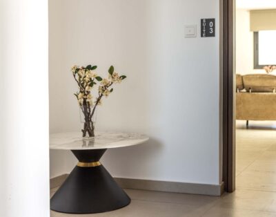 Lake View Suite 03